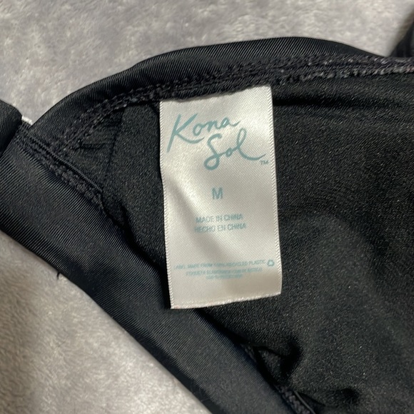 Triangle bikini top - Picture 4 of 4